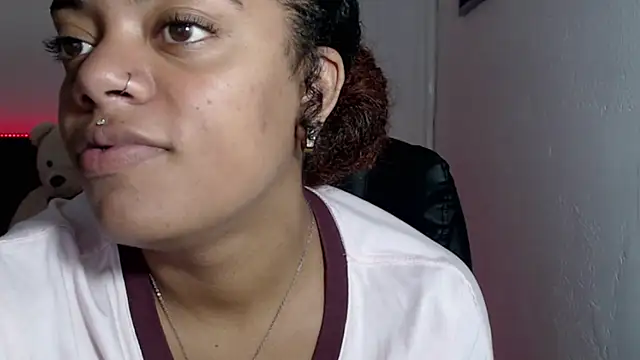 ladyrd1 online show from May 30, 2026, 10:04 pm