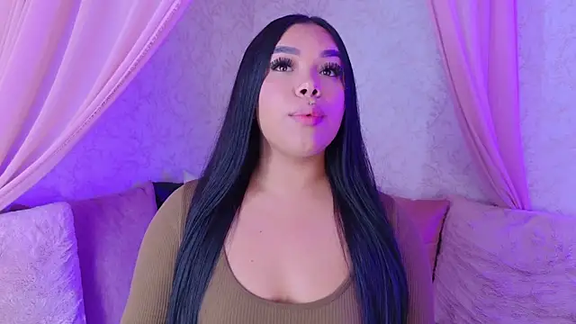 MarianaGarciaa   online show from July 10, 2026, 7:14 pm