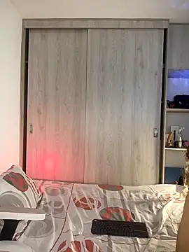Snapshot of lovely_kitt chatting on March 9, 2025, 4:16 am lovely kitt online show from March 9, 2025, 4:16 am