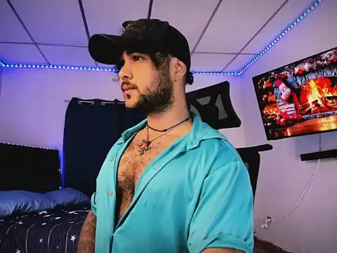 Snapshot of Sebas-hott chatting on December 14, 2025, 9:42 pm Sebas-hott online show from December 14, 2025, 9:42 pm