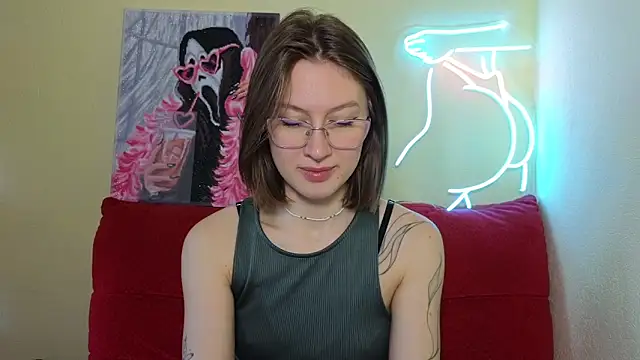Snapshot of MalvinaBlum chatting on March 10, 2025, 7:00 am MalvinaBlum online show from March 10, 2025, 7:00 am