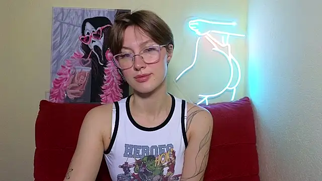 Snapshot of MalvinaBlum chatting on September 26, 2025, 2:40 am MalvinaBlum online show from September 26, 2025, 2:40 am