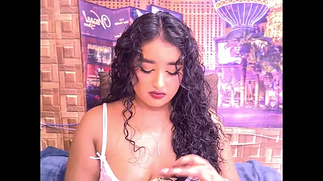 Snapshot of IndianAngel4u chatting on May 16, 2026, 3:33 pm IndianAngel4u online show from May 16, 2026, 3:33 pm