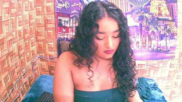 Snapshot of IndianAngel4u chatting on April 27, 2026, 3:10 pm IndianAngel4u online show from April 27, 2026, 3:10 pm