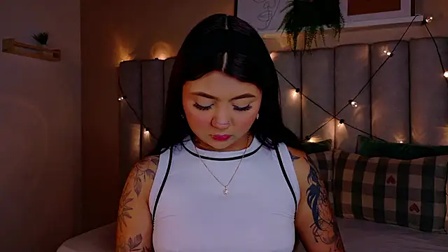 Snapshot of alaia-rogers chatting on February 27, 2026, 11:43 am alaia-rogers online show from February 27, 2026, 11:43 am