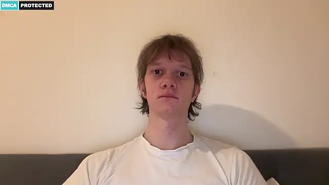 Cube933 online show from April 22, 2026, 8:15 pm