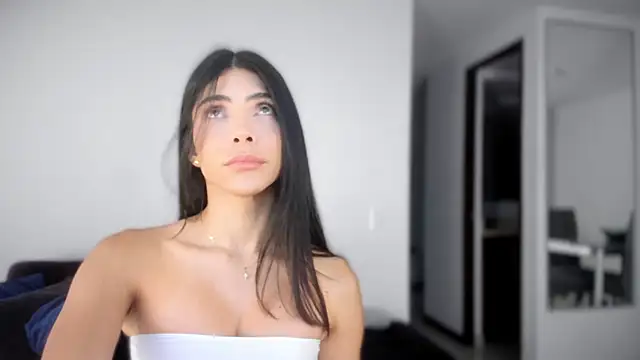 Snapshot of angelturned001 chatting on February 14, 2026, 8:53 pm angelturned001 online show from February 14, 2026, 8:53 pm