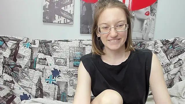 Snapshot of Fiery_mary chatting on February 17, 2025, 12:05 pm Fiery mary online show from February 17, 2025, 12:05 pm