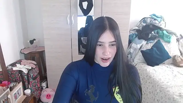 Naomi D online show from May 1, 2026, 9:42 pm
