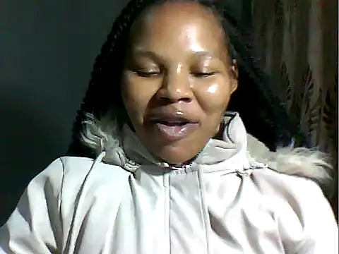 Snapshot of MAZINGDIVA1994 chatting on February 16, 2025, 4:53 pm MAZINGDIVA1994 online show from February 16, 2025, 4:53 pm