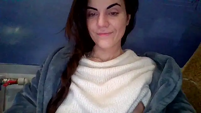 Snapshot of AliceTailor chatting on February 12, 2026, 9:47 pm AliceTailor online show from February 12, 2026, 9:47 pm