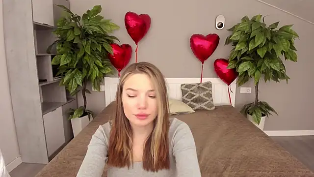 IceDanielles online show from February 20, 2025, 1:30 pm