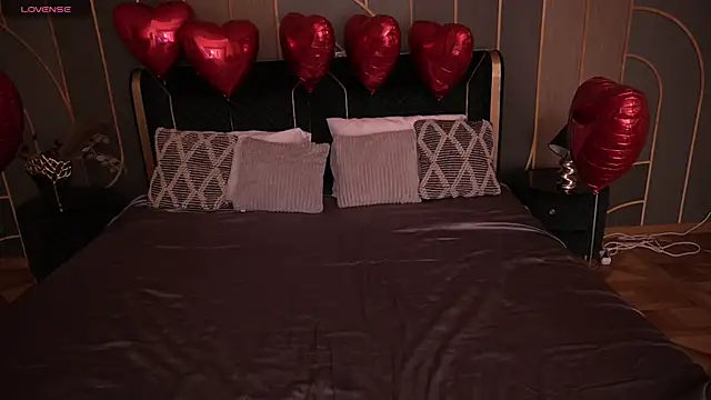 IceDanielles online show from February 9, 2026, 3:21 pm