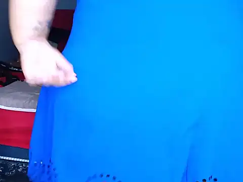 fatafricanqueen online show from April 26, 2026, 9:01 pm