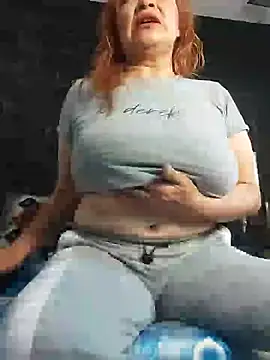 Snapshot of Wife_sexxx chatting on January 4, 2025, 12:59 pm Wife sexxx online show from January 4, 2025, 12:59 pm