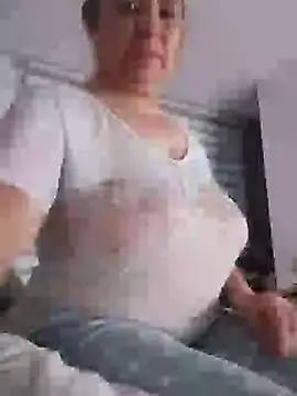 Snapshot of Wife_sexxx chatting on December 31, 2024, 3:01 am Wife sexxx online show from December 31, 2024, 3:01 am