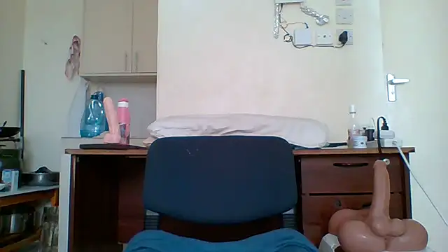 Cookie  dough online show from April 11, 2026, 7:27 am