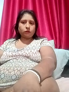 Snapshot of raniofsex02 chatting on March 12, 2025, 4:46 pm raniofsex02 online show from March 12, 2025, 4:46 pm