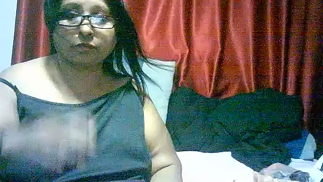 Snapshot of raniofsex02 chatting on March 6, 2025, 3:13 am raniofsex02 online show from March 6, 2025, 3:13 am