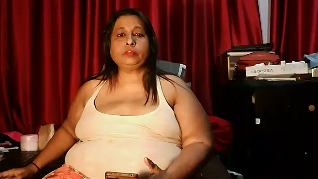 Snapshot of raniofsex02 chatting on May 14, 2026, 4:26 pm raniofsex02 online show from May 14, 2026, 4:26 pm