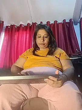 Snapshot of raniofsex02 chatting on May 23, 2026, 5:39 am raniofsex02 online show from May 23, 2026, 5:39 am