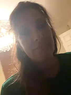 Lwhite1 online show from September 10, 2025, 11:48 pm