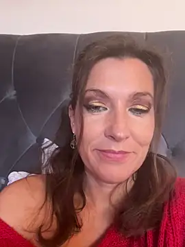 Lwhite1 online show from October 23, 2025, 3:54 pm