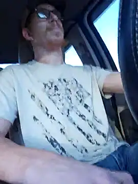 REDHAMMER  online show from November 5, 2025, 9:07 pm