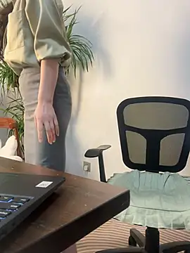 Annabody online show from March 14, 2025, 7:15 am