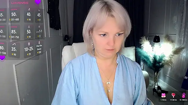 Juarnea online show from November 9, 2025, 3:10 am