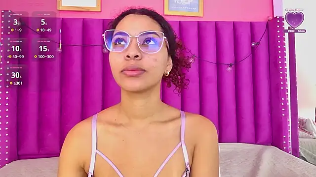 littleebonny online show from January 17, 2026, 12:53 pm