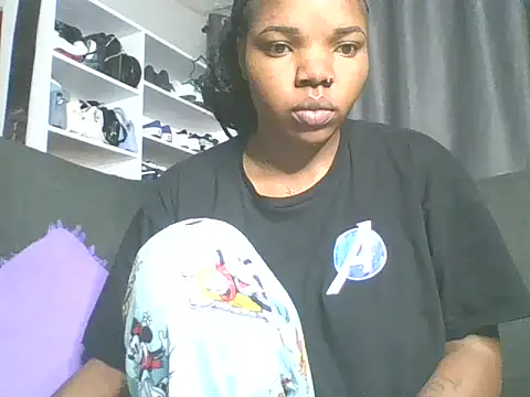 sweet bigclit online show from October 23, 2025, 4:55 am