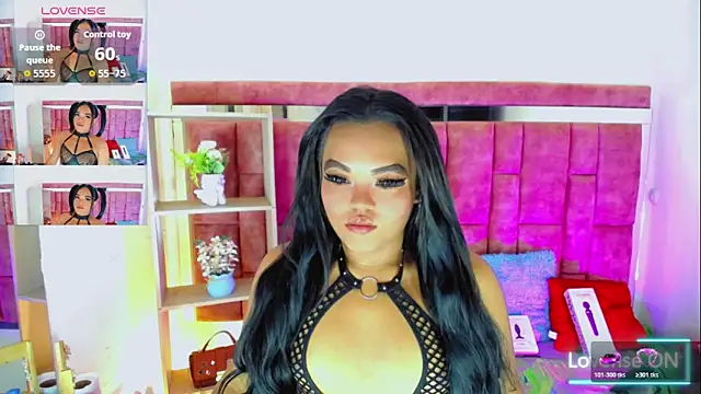 KayleighDreams  online show from May 26, 2026, 3:15 am
