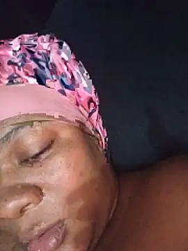 CocoBootyyy online show from May 15, 2026, 5:11 pm