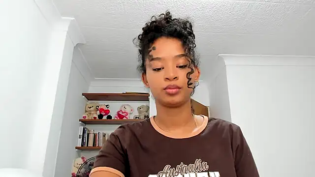 Snapshot of avellanatammy chatting on February 3, 2025, 1:30 pm avellanatammy online show from February 3, 2025, 1:30 pm