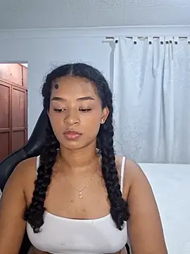 avellanatammy online show from April 21, 2026, 2:14 am