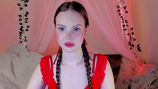 Snapshot of MishkaMe chatting on February 2, 2025, 4:11 pm MishkaMe online show from February 2, 2025, 4:11 pm