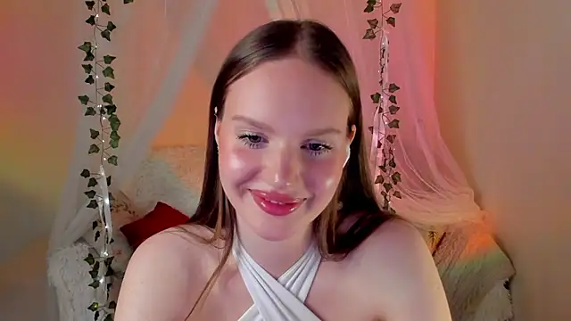 Snapshot of MishkaMe chatting on March 20, 2025, 6:42 pm MishkaMe online show from March 20, 2025, 6:42 pm