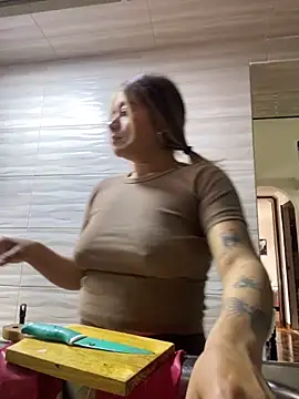 StephaniFox online show from February 22, 2026, 9:27 pm