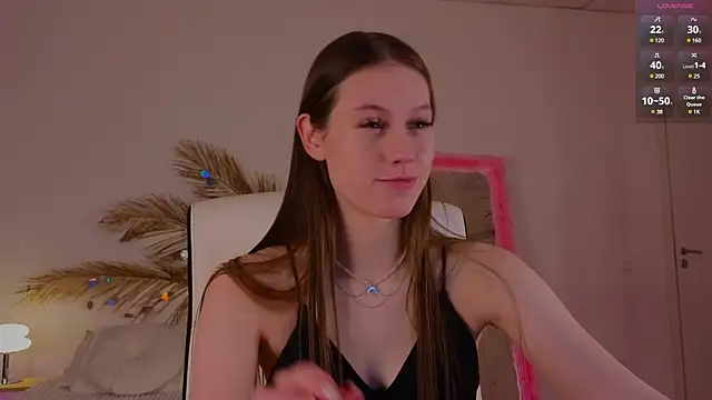 mo11y kitten online show from March 19, 2025, 9:27 pm