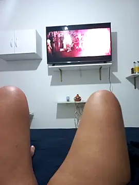 Snapshot of buterfly1519 chatting on October 5, 2025, 12:56 am buterfly1519 online show from October 5, 2025, 12:56 am