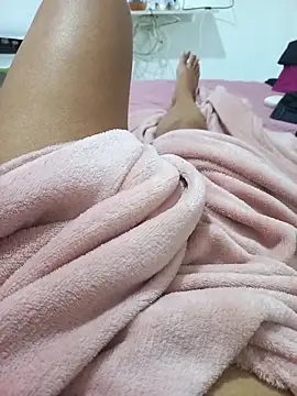 Snapshot of buterfly1519 chatting on November 30, 2025, 10:38 am buterfly1519 online show from November 30, 2025, 10:38 am