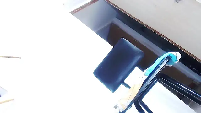 taniabigxx online show from March 15, 2026, 7:48 am