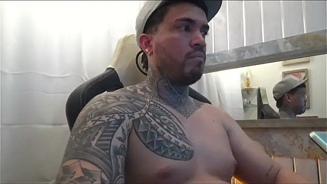 Angel sex latin online show from October 27, 2025, 3:51 am