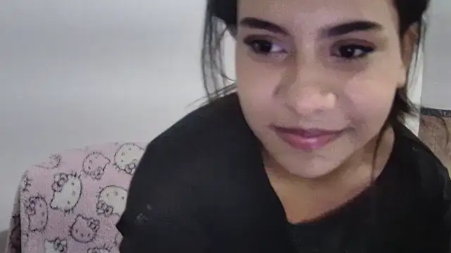 hannaxnatx online show from November 18, 2025, 10:34 pm