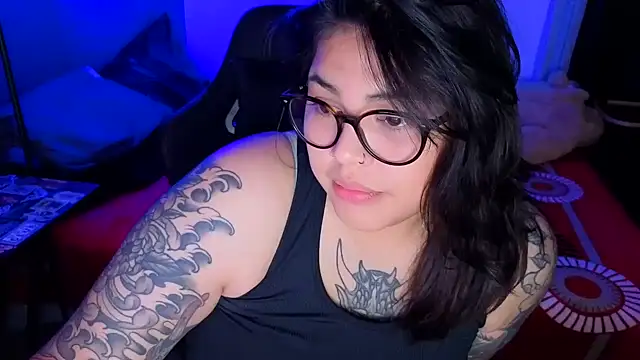 Snapshot of miacanela_xo chatting on June 18, 2026, 1:15 am miacanela xo online show from June 18, 2026, 1:15 am