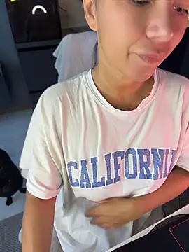 Snapshot of Melisa_Ester chatting on July 25, 2026, 7:38 am Melisa Ester online show from July 25, 2026, 7:38 am