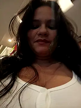 Julieta-tits online show from December 12, 2024, 12:05 am