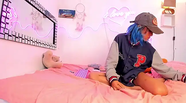 Snapshot of lilith_horny chatting on January 13, 2025, 4:18 am lilith horny online show from January 13, 2025, 4:18 am