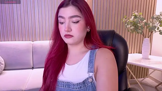 ViolettCastel online show from February 24, 2026, 7:26 pm